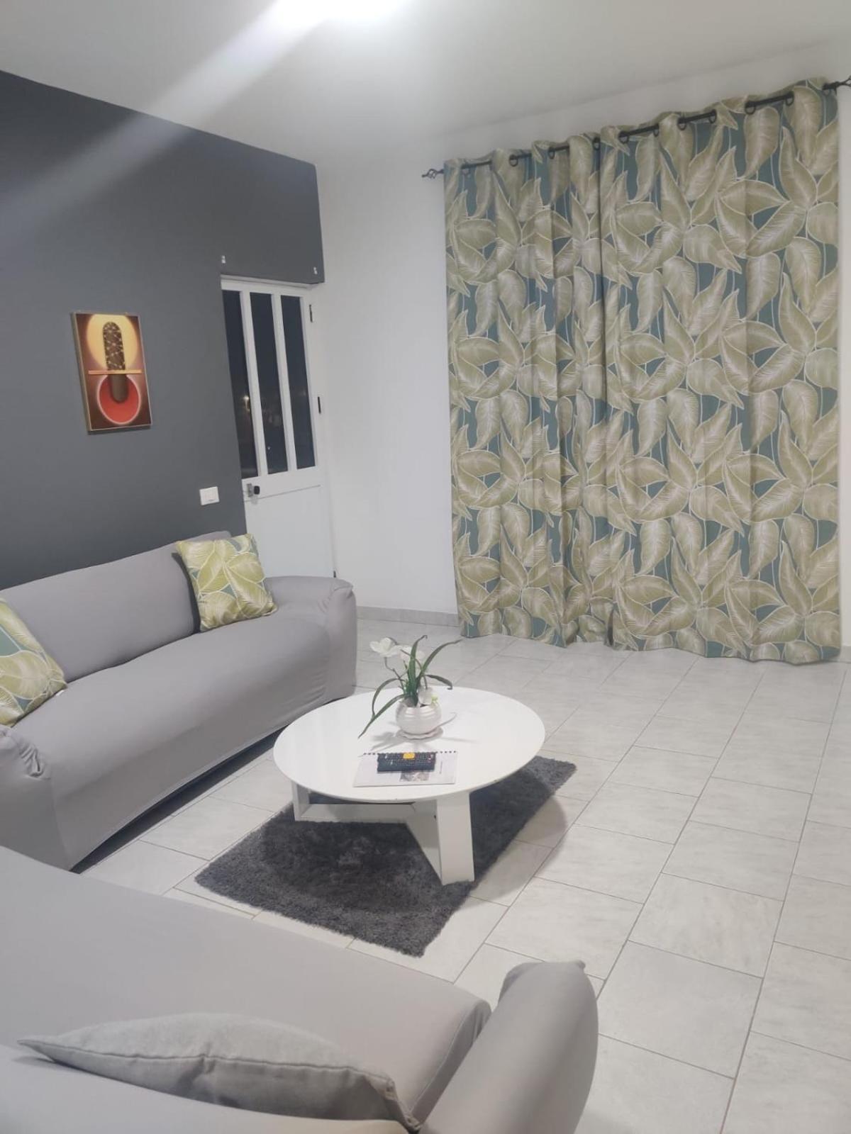 Apartamento Llana Santa Maria Exterior photo